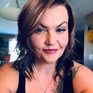 Meet your Posher, Jen